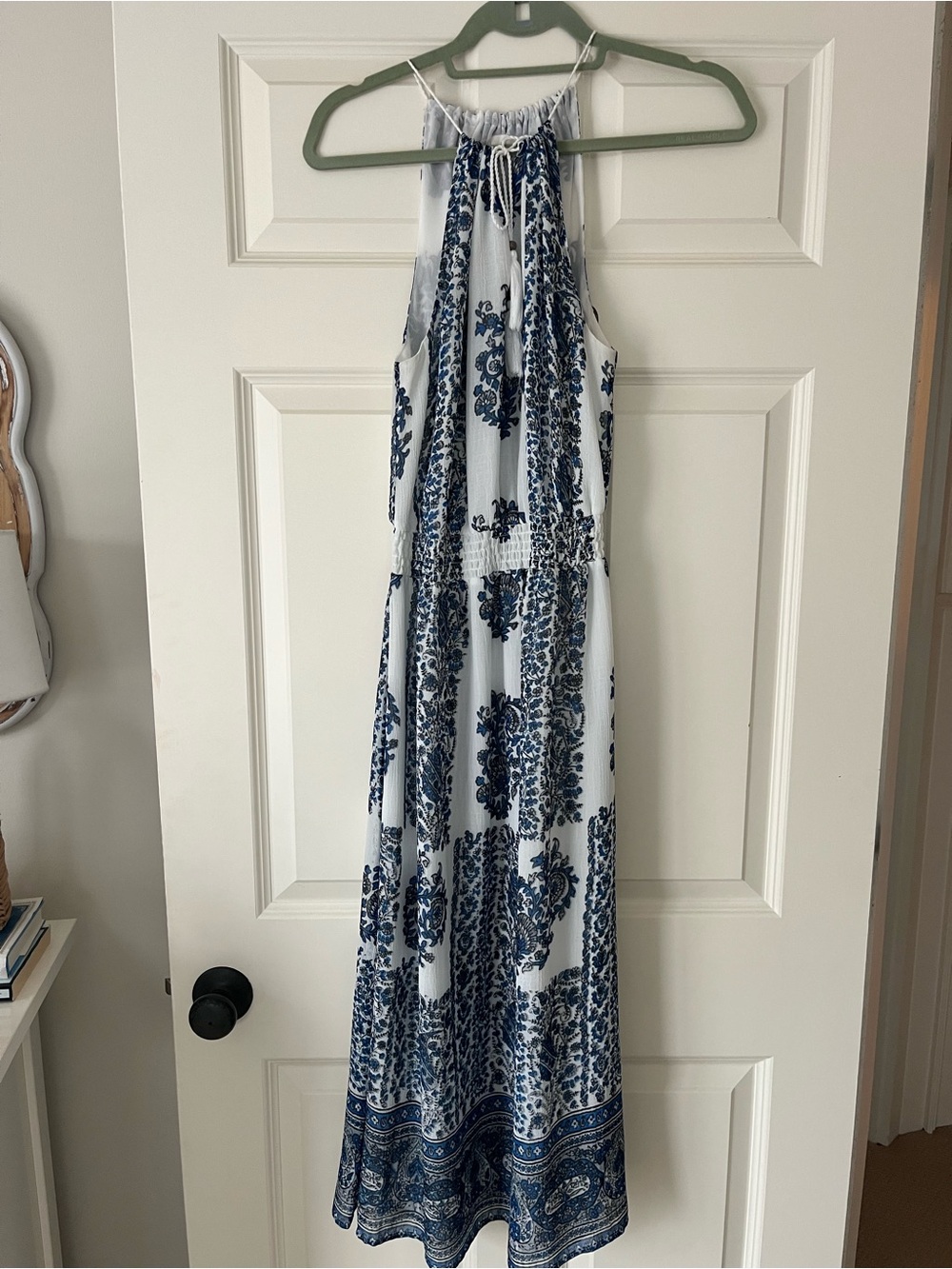 Two by Vince Camuto White Maxi Dress with Blue Floral Print